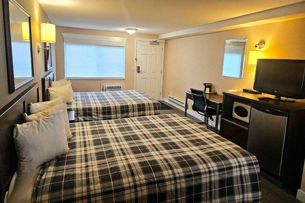 Rodeway Inn & Suites Kamloops Zimmer foto