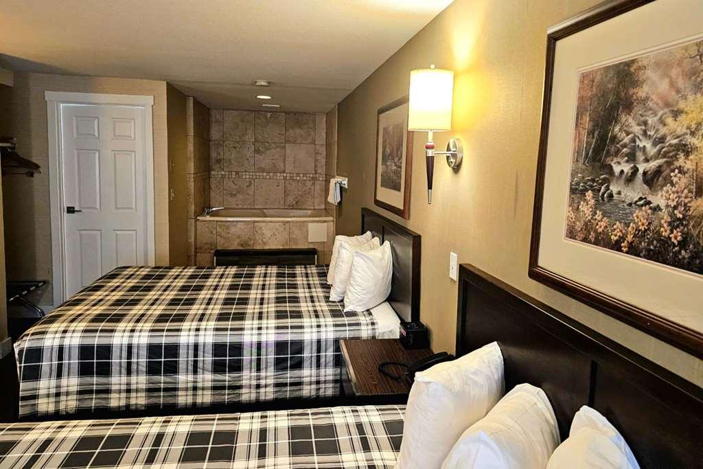 Rodeway Inn & Suites Kamloops Zimmer foto